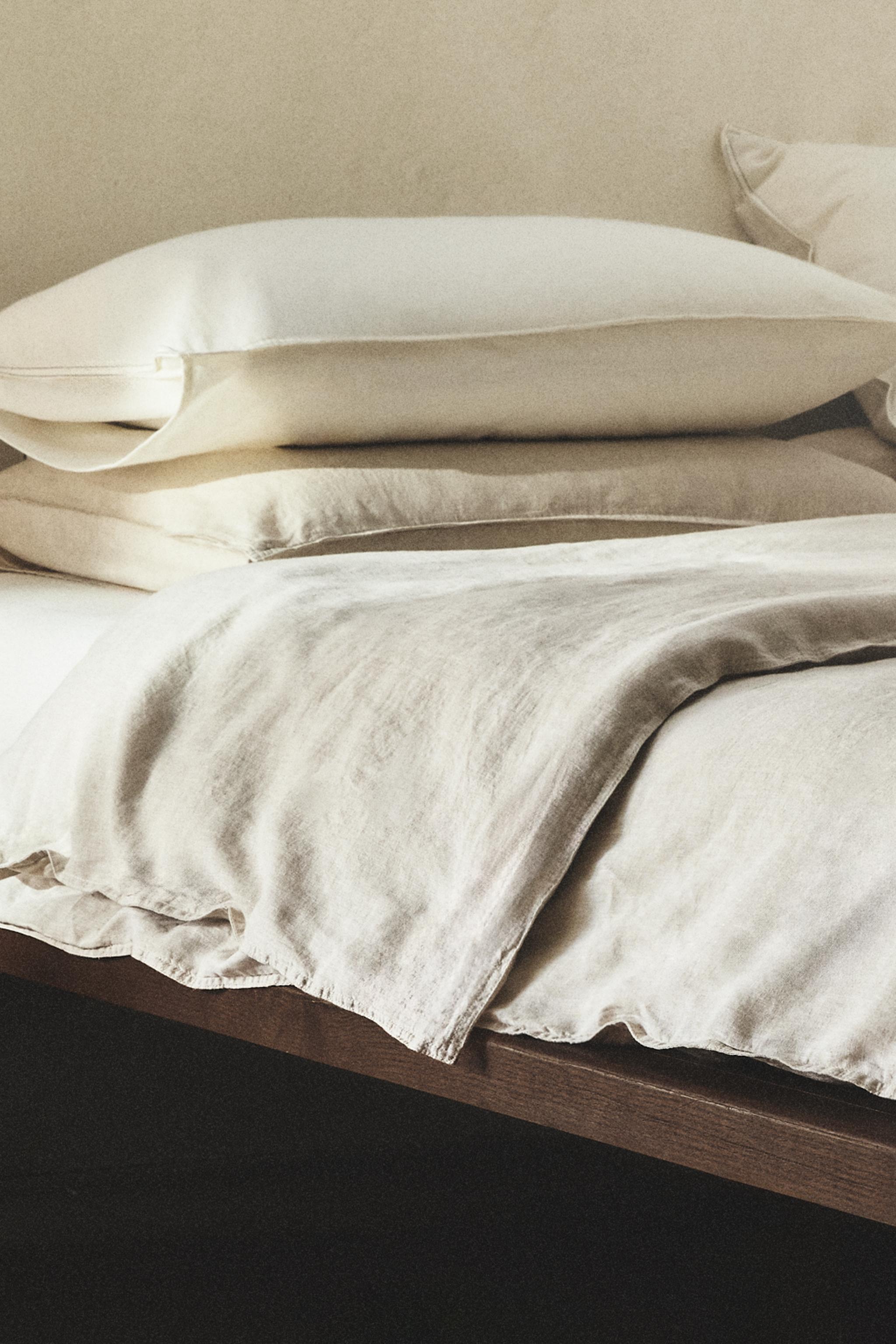 WASHED LINEN DUVET COVER (160 GxM²)
